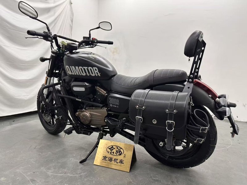 二手QJMOTOR闪300