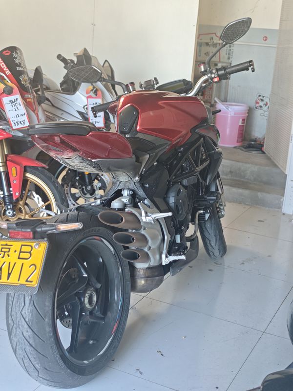 二手奥古斯塔Brutale 800