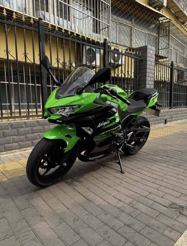 二手川崎Ninja 400