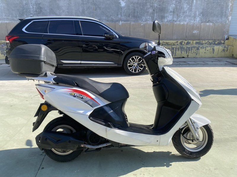 二手五羊本田Spacy 睿御110 