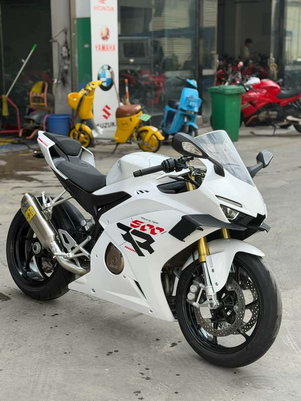 二手张雪机车500RR