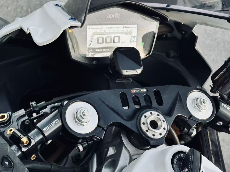 二手阿普利亚RS 660 