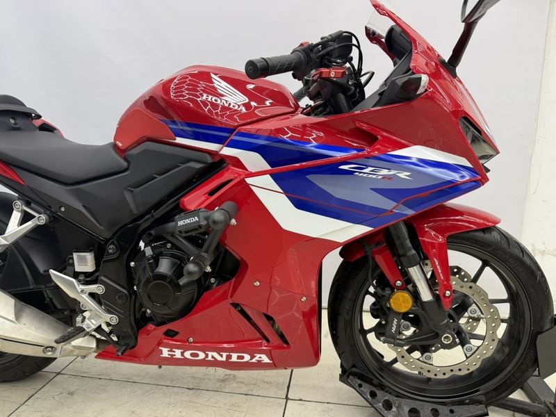 二手本田CBR400R