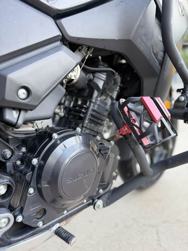 二手豪爵铃木DL250