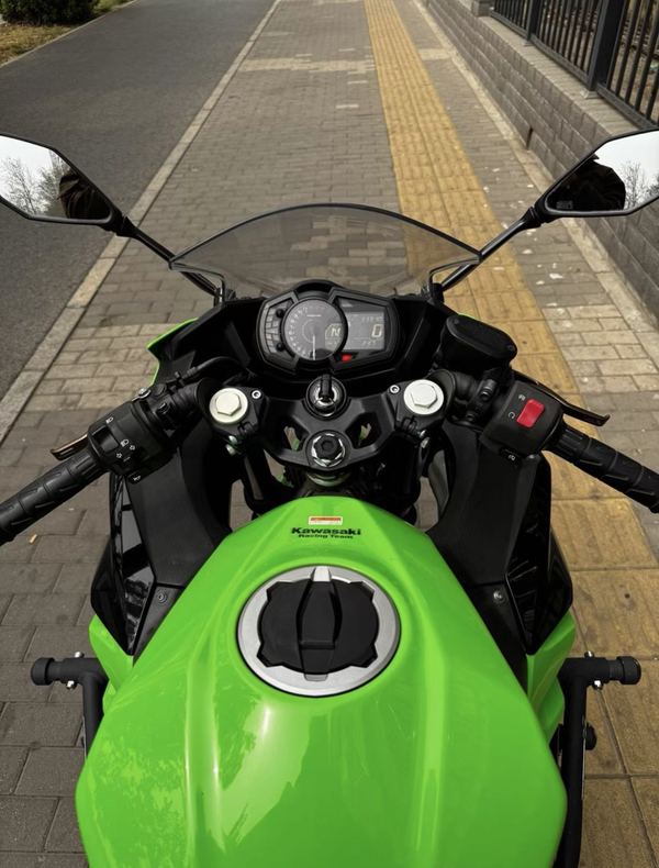 二手川崎Ninja 400