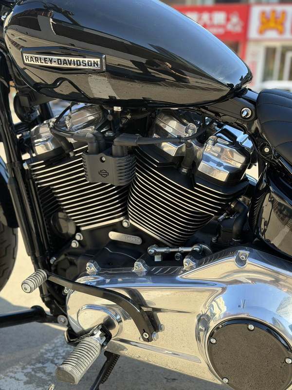 二手哈雷戴维森街霸 Street Bob