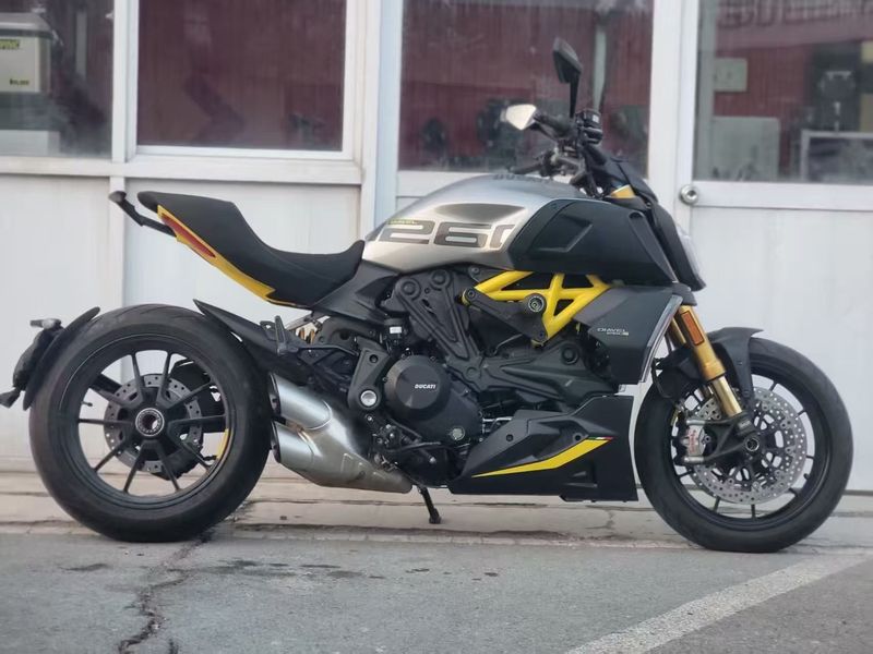 二手杜卡迪Diavel 