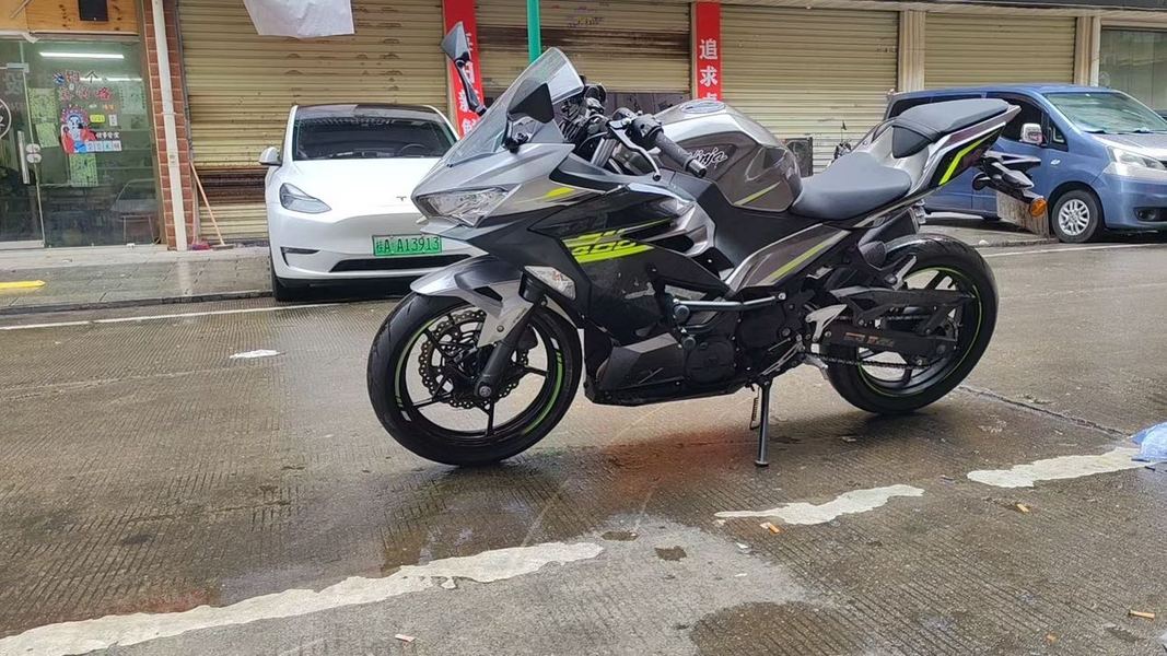 二手川崎Ninja 400