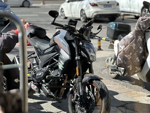 二手春风250NK