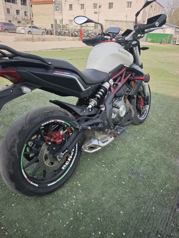 二手贝纳利蓝宝龙 BN302S