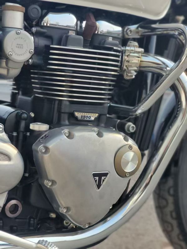 二手凯旋Bonneville T120
