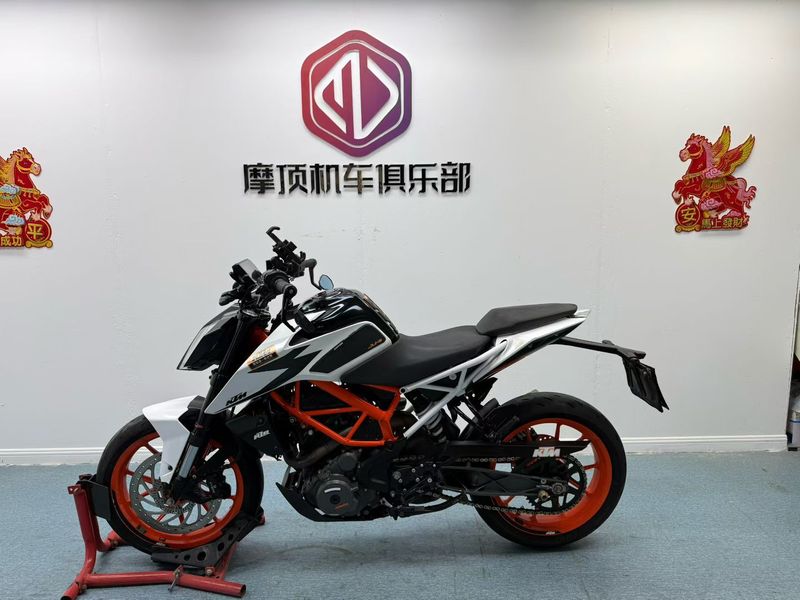 二手KTMR2R390 Duke