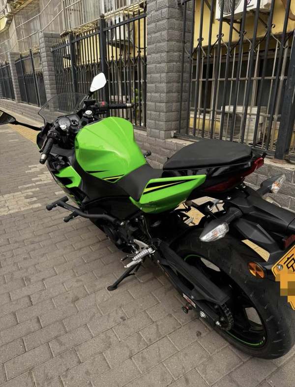二手川崎Ninja 400