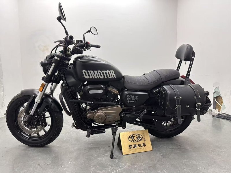 二手QJMOTOR闪300