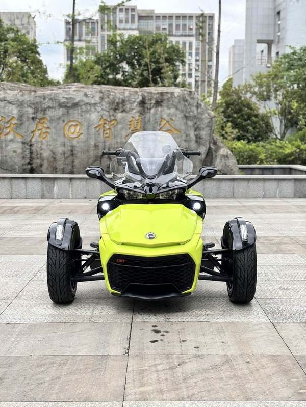 二手庞巴迪Spyder F3 