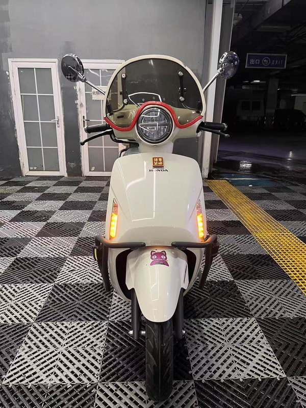 二手新大洲本田NS125LA