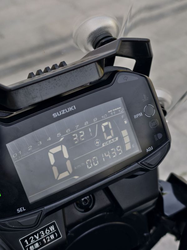 二手豪爵铃木DL250