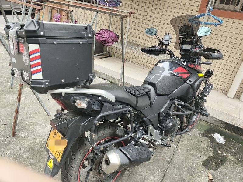 二手豪爵铃木DL250
