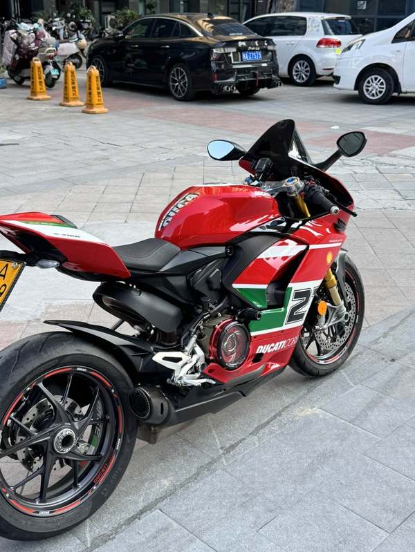 二手杜卡迪Panigale V2