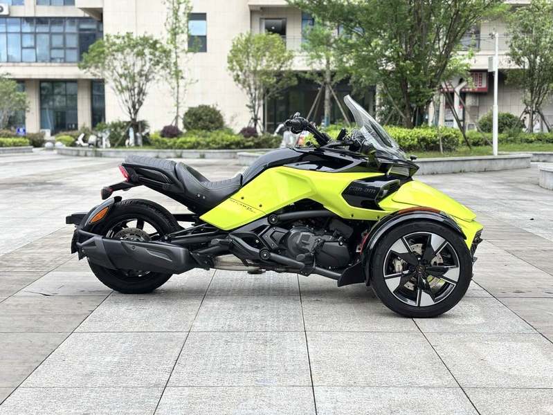 二手庞巴迪Spyder F3 