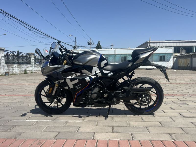 二手春风250SR