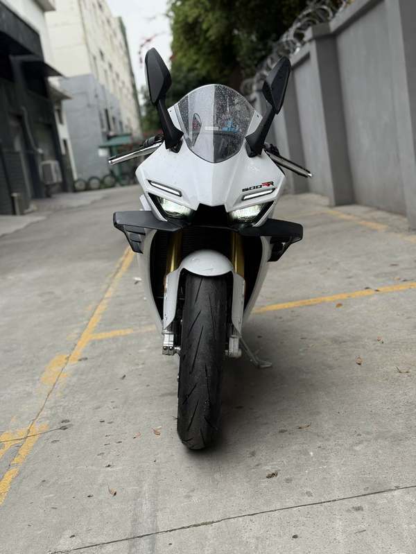 二手张雪机车500RR
