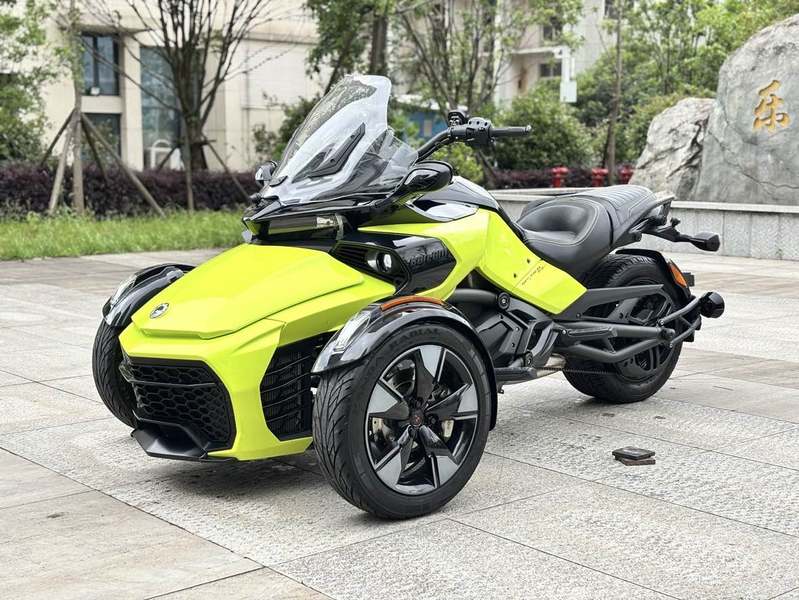 二手庞巴迪Spyder F3 