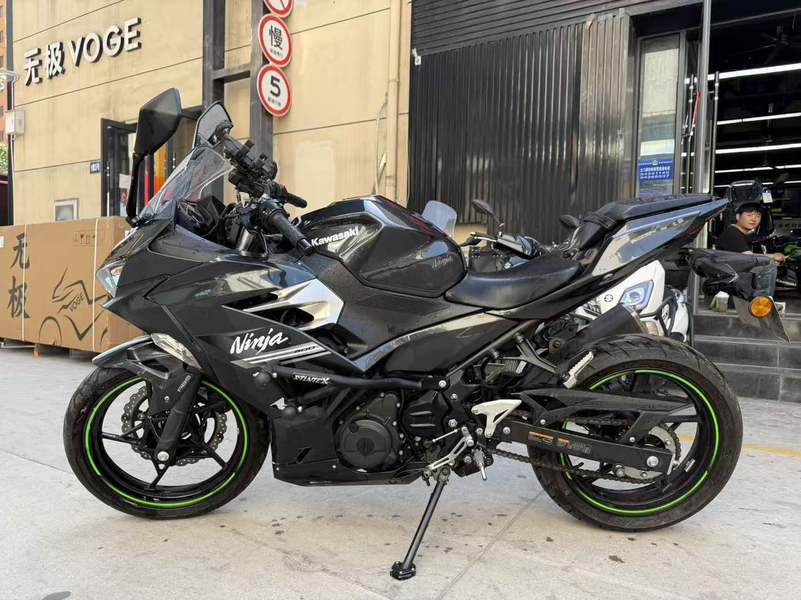 二手川崎Ninja 400