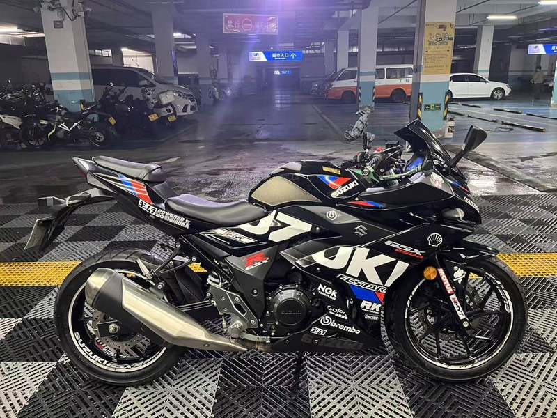 二手豪爵铃木GSX250R
