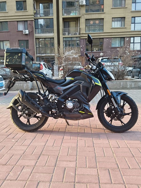 二手贝纳利小迅龙 BN150S