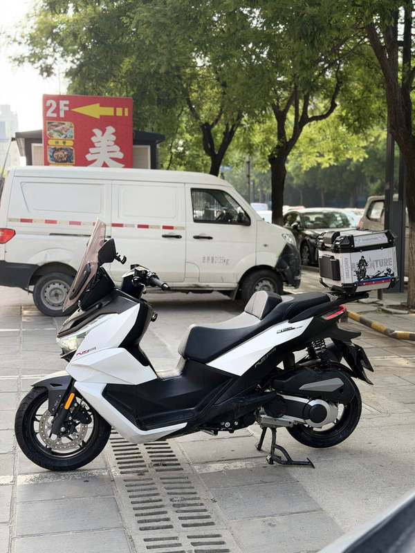 二手无极SR250GT