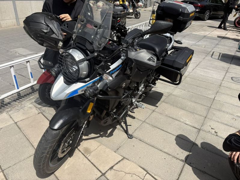 二手豪爵铃木DL250