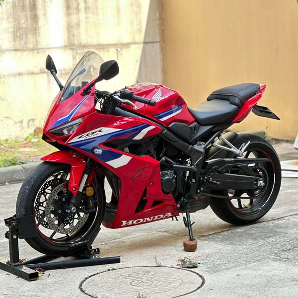 二手本田CBR650R