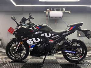 二手豪爵铃木GSX250R