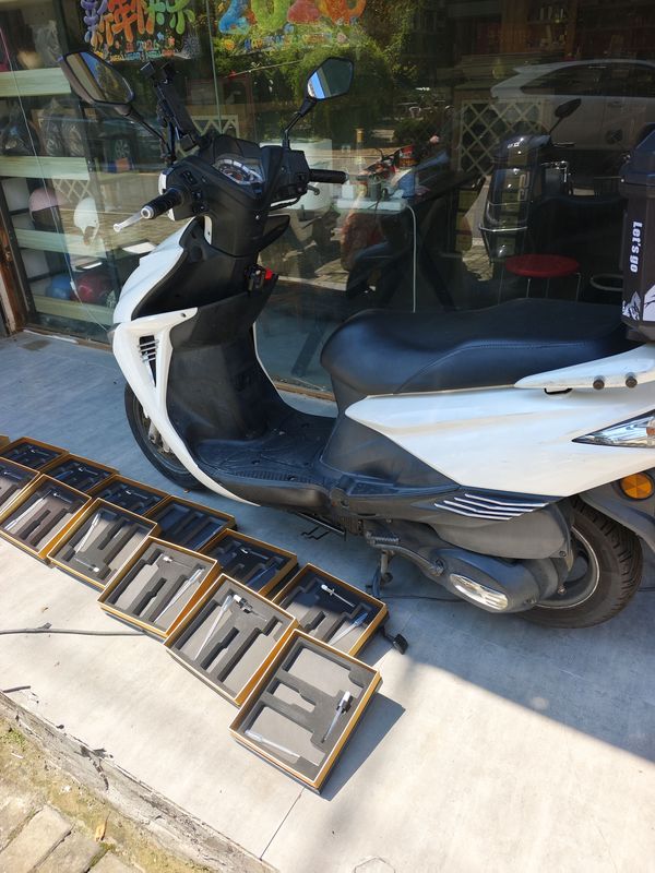 二手新大洲本田魔戟SDH125T-28