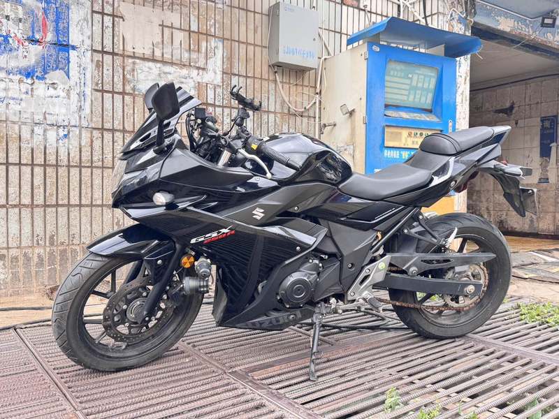 二手豪爵铃木GSX250R