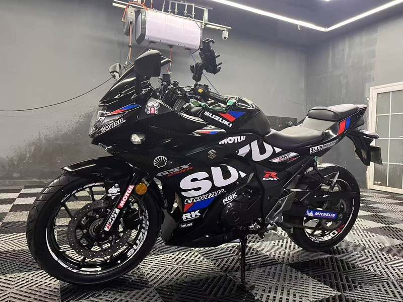 二手豪爵铃木GSX250R