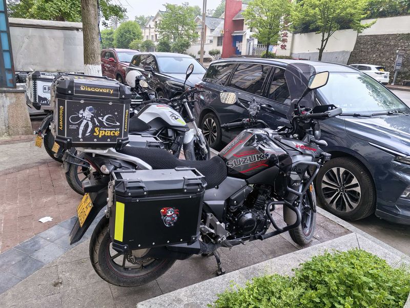 二手豪爵铃木DL250