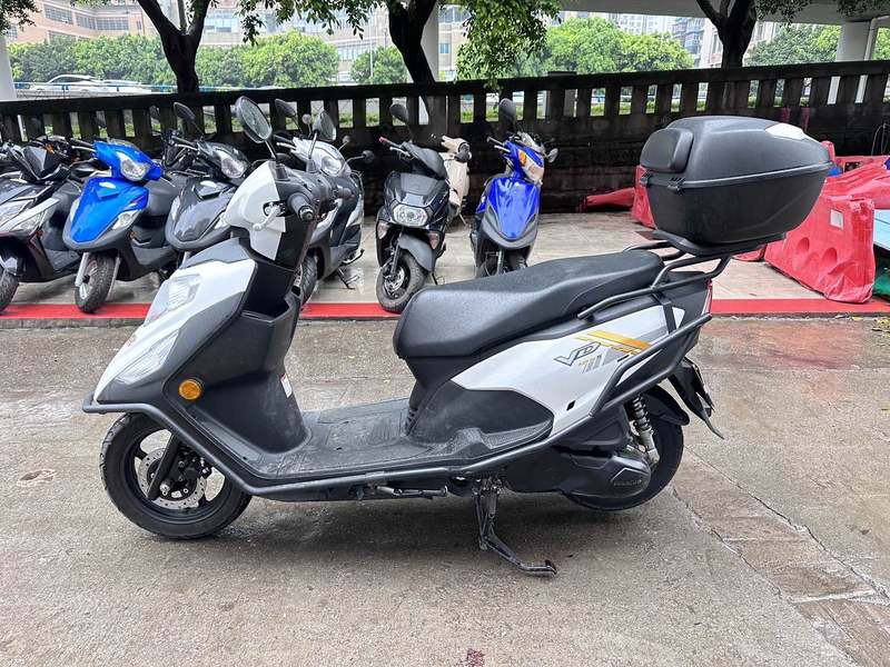 二手豪爵速道 VD125/S