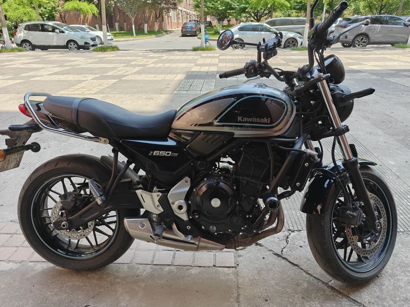 二手川崎Z650RS