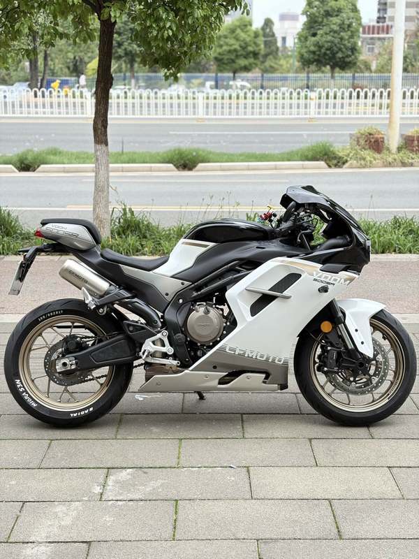 二手春风500SR VOOM