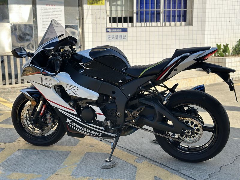 二手川崎Ninja ZX-10R