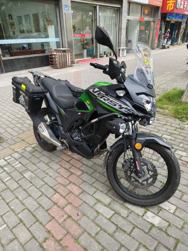 二手川崎Versys-X 300 