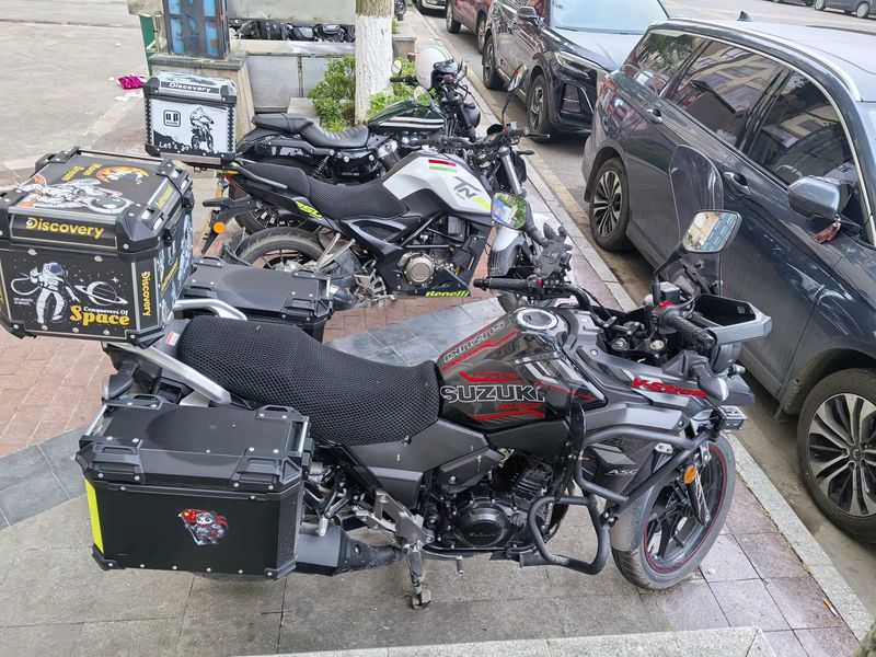 二手豪爵铃木DL250