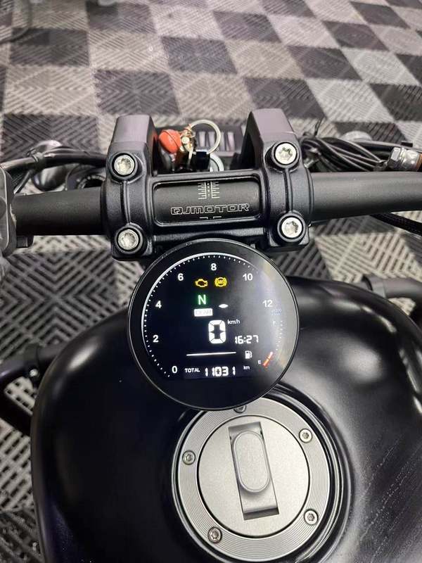 二手QJMOTOR闪350