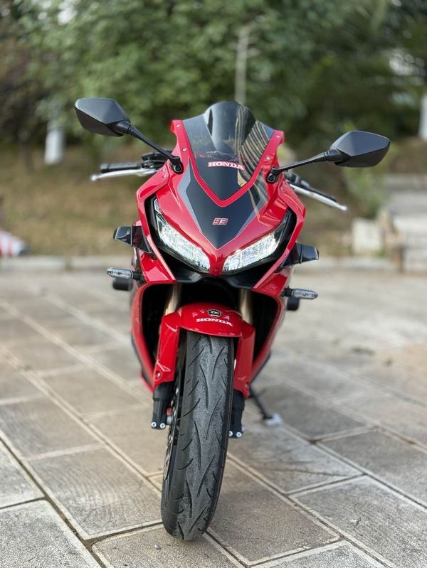 二手本田CBR650R