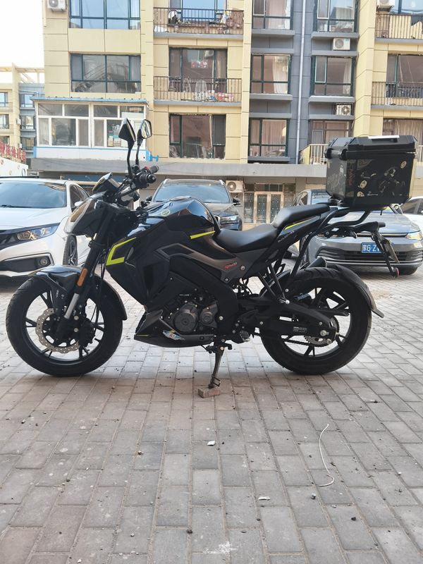 二手贝纳利小迅龙 BN150S