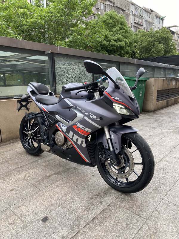 二手QJMOTOR赛250