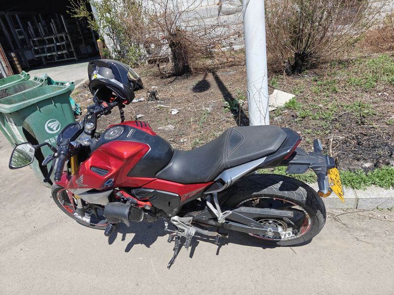 二手五羊本田CB190R 暴锋眼