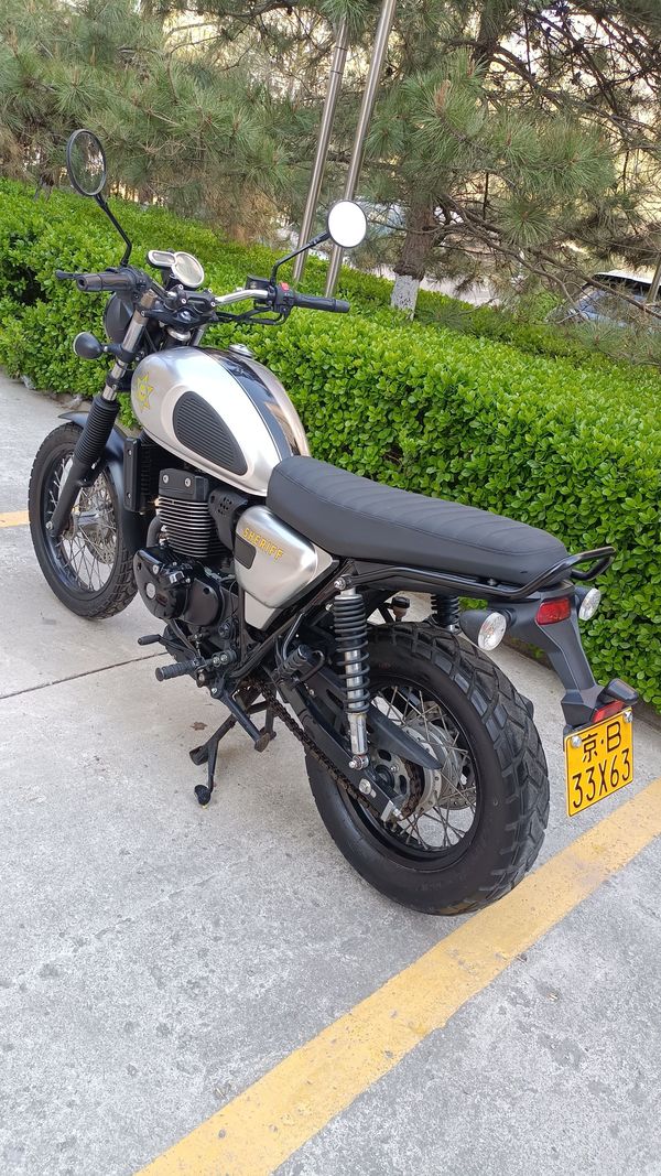 二手QJMOTOR逸250